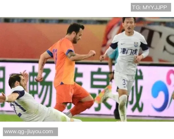 瓦科制造点球机会却被赵博扑出泰山与浙江依然战成平局