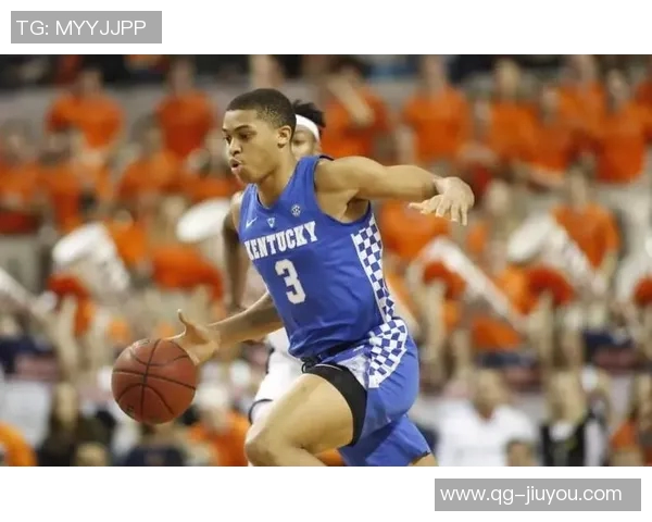 凯尔登约翰逊表现平平12分1板1助外线手感不佳三分球未能命中